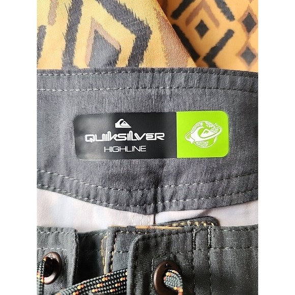 Quiksilver Hempstretch 18" Boardshorts Mens 34 Highline Performance NEW - Picture 3 of 7